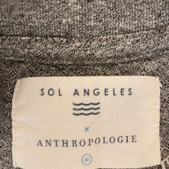 Anthropology Sol Angeles graphic tee FEMME Grey XS - Picture 5 of 5
